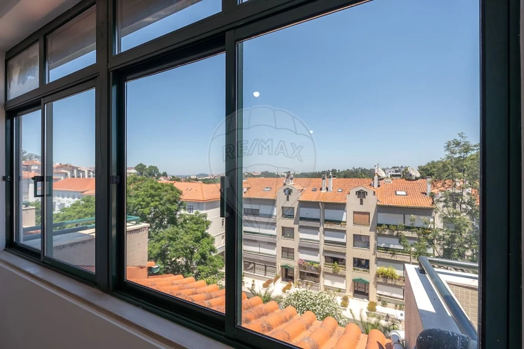 Apartamento T2 para Venda em Santo Antonio dos Olivais Foto 42