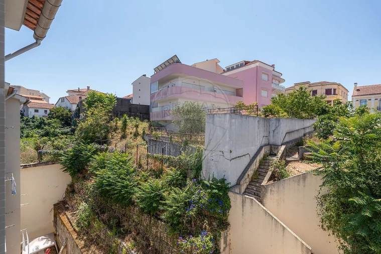 Apartamento T2 para Venda em Santo Antonio dos Olivais Foto 33