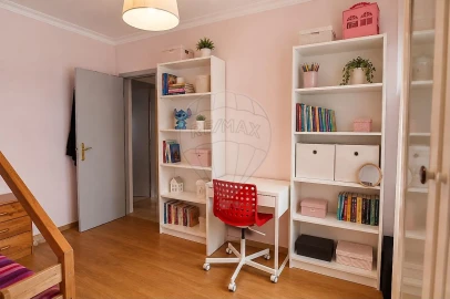 Apartamento T3 para Venda em Alenquer (Santo Estêvão e Triana)