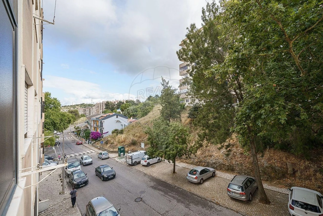 Apartamento T2 para Venda em Vila Franca de Xira Foto 8