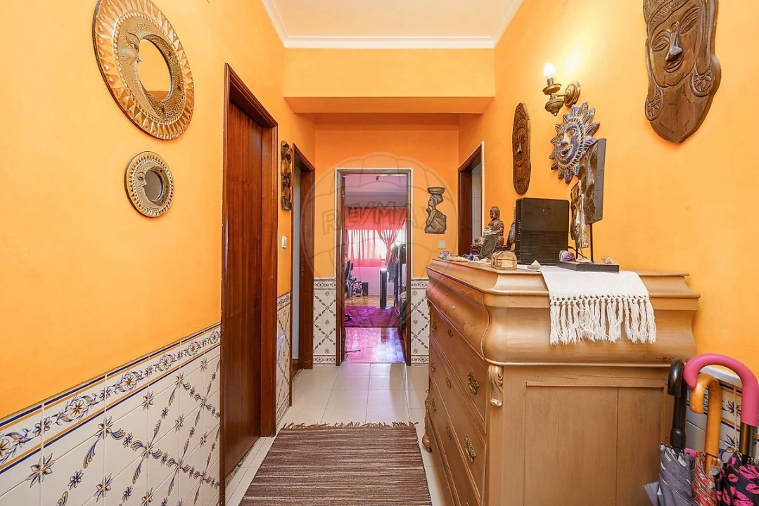 Apartamento T2 para Venda em Vila Franca de Xira Foto 9