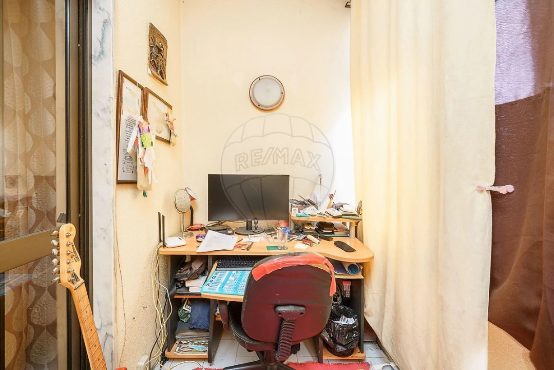 Apartamento T2 para Venda em Vila Franca de Xira Foto 6