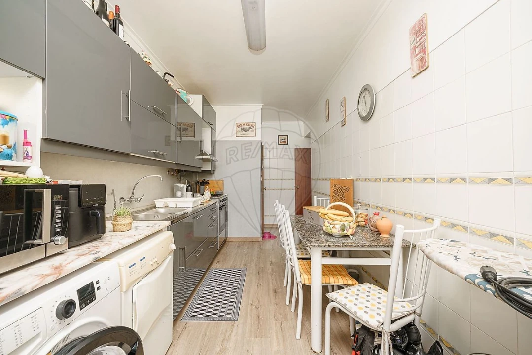Apartamento T2 para Venda em Vila Franca de Xira Foto 1