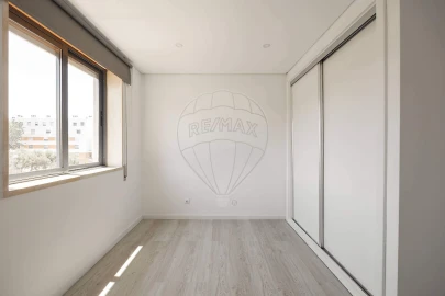 Apartamento T4 para Venda em Santa Clara