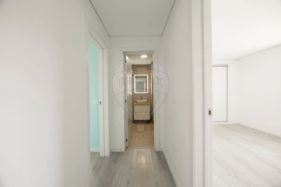 Apartamento T4 para Venda em Santa Clara