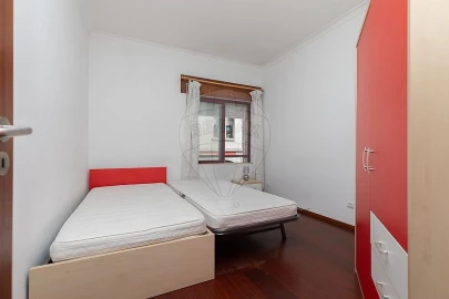 Apartamento T1 para Venda em Sé Nova, Santa Cruz, Almedina e São Bartolomeu