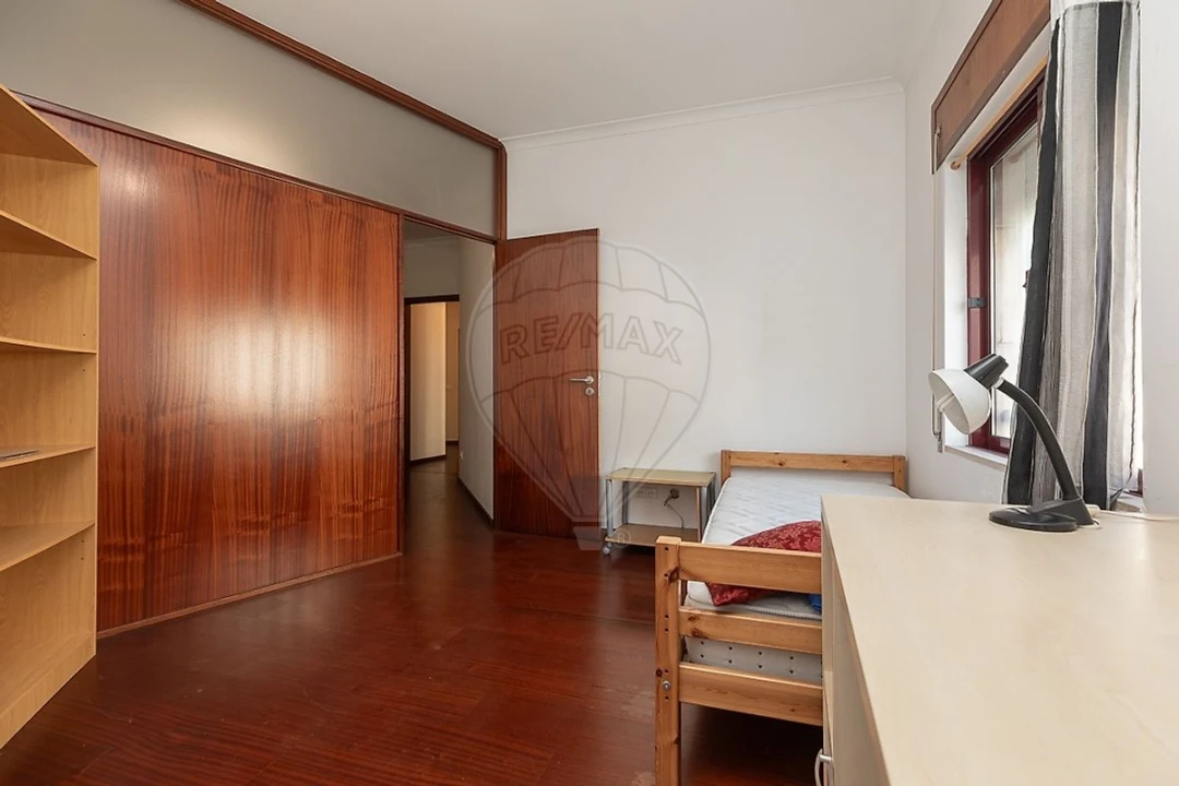 Apartamento T1 para Venda em Sé Nova, Santa Cruz, Almedina e São Bartolomeu Foto 21