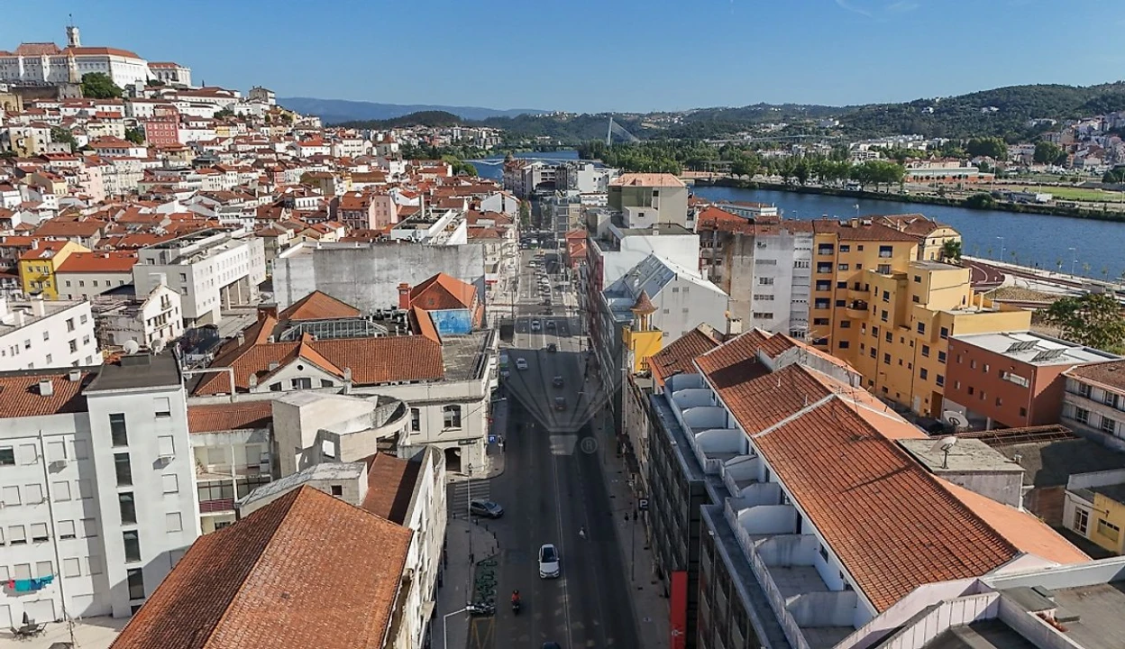 Apartamento T1 para Venda em Sé Nova, Santa Cruz, Almedina e São Bartolomeu Foto 4