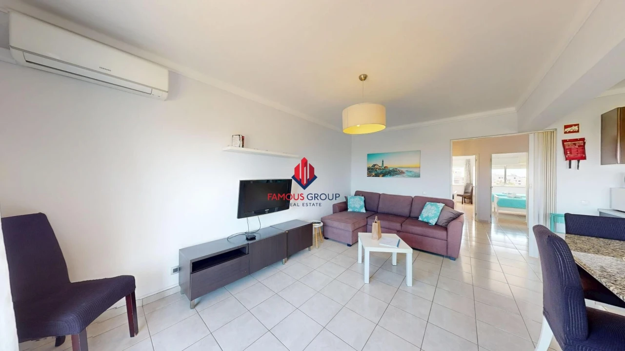 Apartamento T2 para Venda em Portimão Foto 16