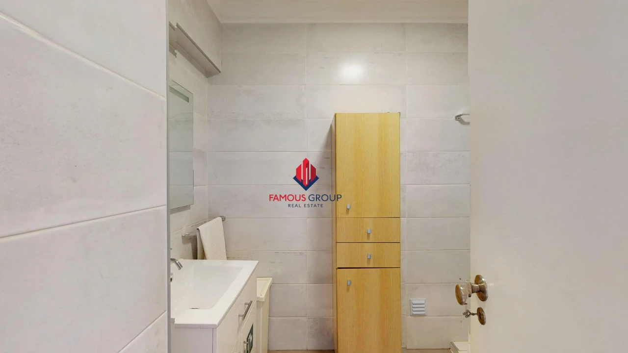 Apartamento T2 para Venda em Portimão Foto 20