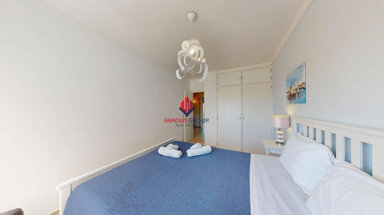 Apartamento T2 para Venda em Portimão Foto 30