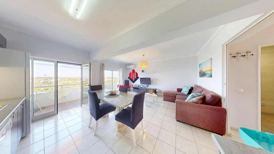 Apartamento T2 para Venda em Portimão Foto 11