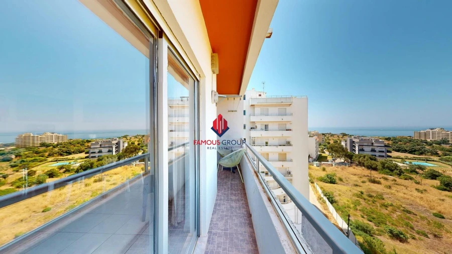 Apartamento T2 para Venda em Portimão Foto 37