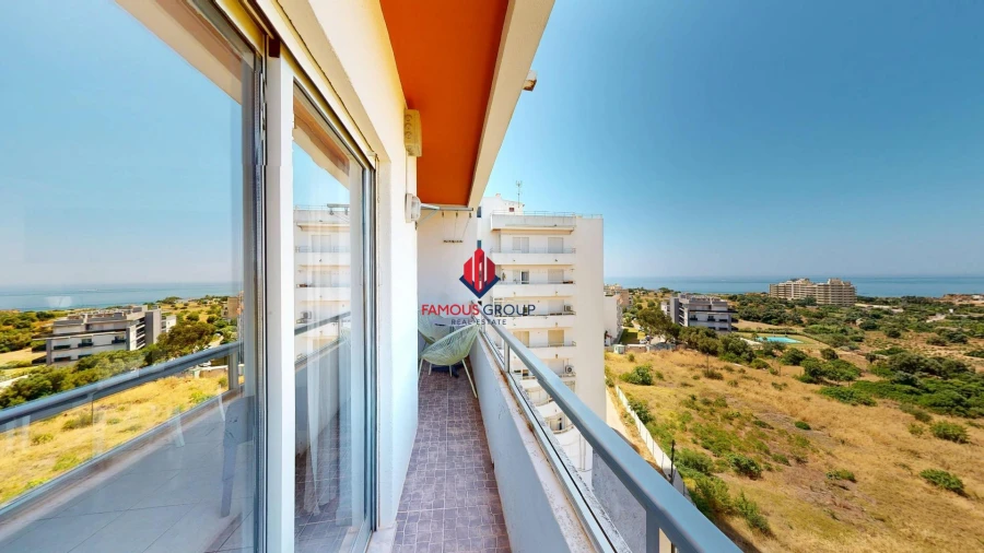 Apartamento T2 para Venda em Portimão Foto 7