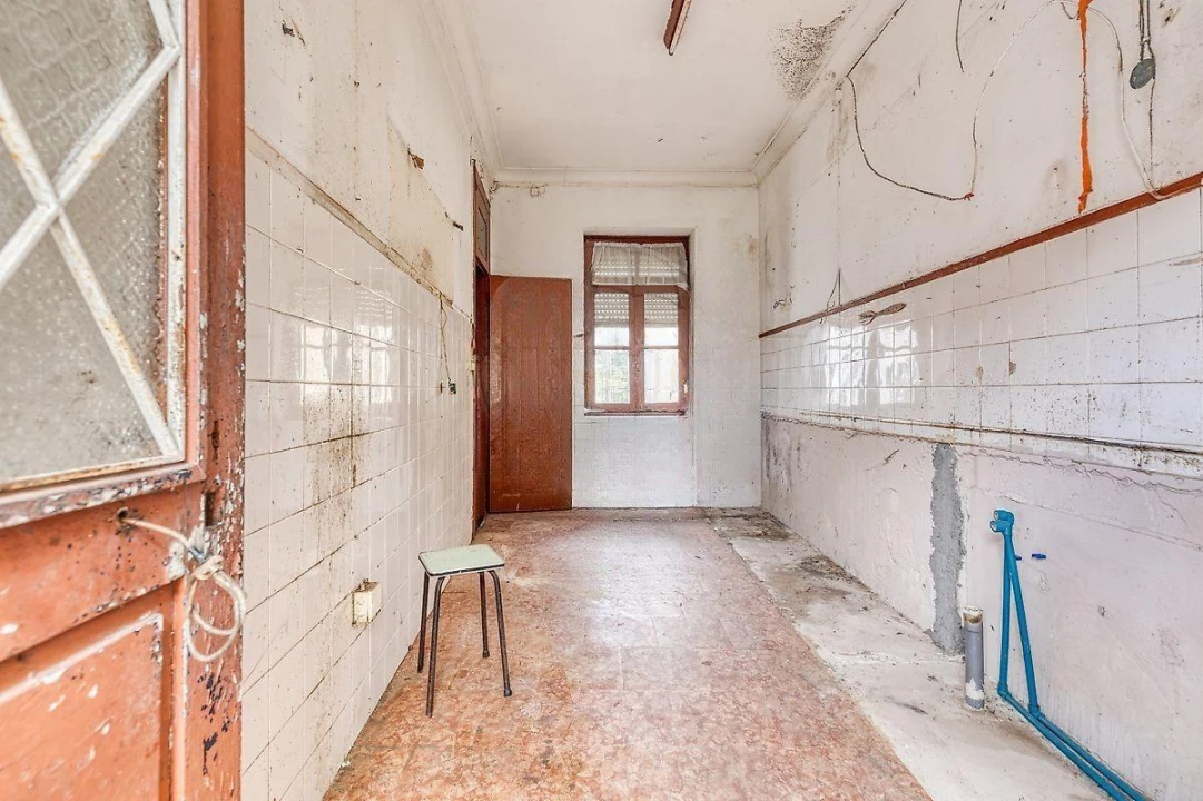 Moradia T5 para Venda em Santa Marinha e São Pedro da Afurada Foto 14
