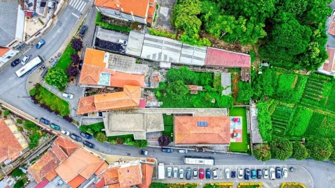 Moradia T5 para Venda em Santa Marinha e São Pedro da Afurada