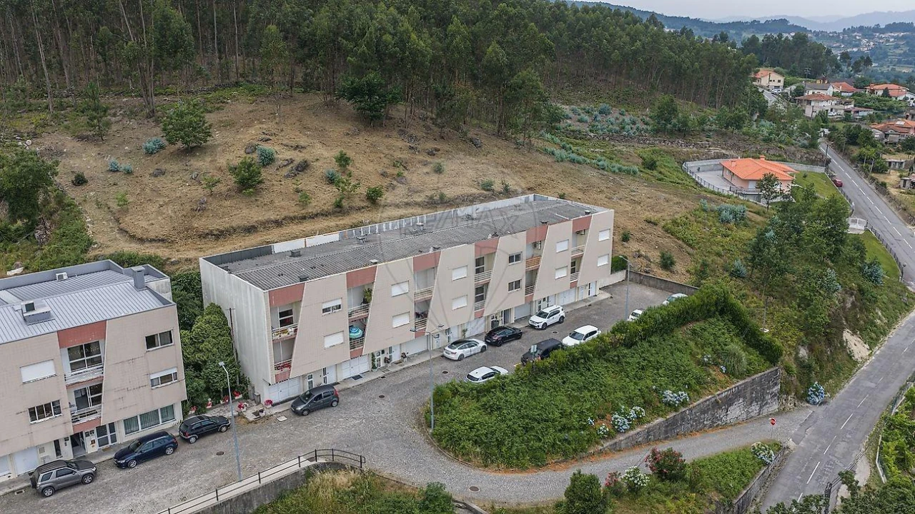 Moradia T6 para Venda em Galegos Foto 2