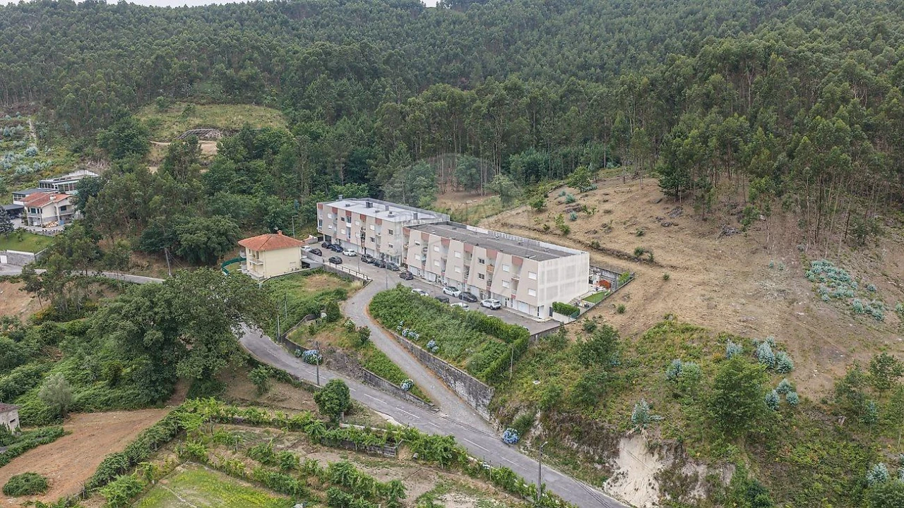 Moradia T6 para Venda em Galegos Foto 3