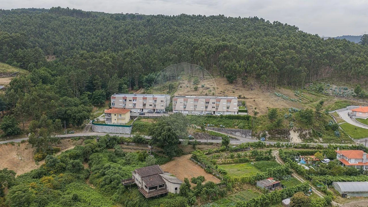 Moradia T6 para Venda em Galegos Foto 4