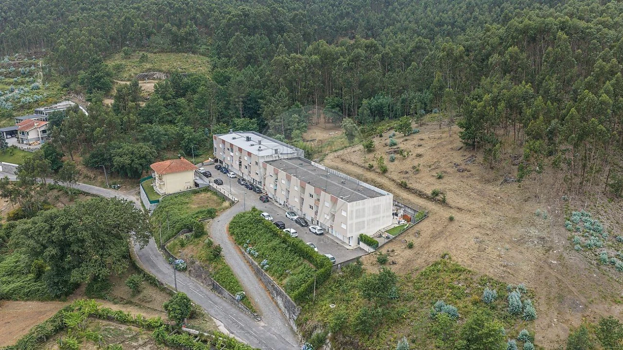Moradia T6 para Venda em Galegos Foto 5