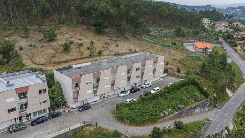 Moradia T6 para Venda em Galegos