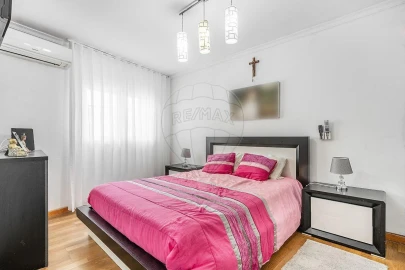 Moradia T2 para Venda em Ronfe