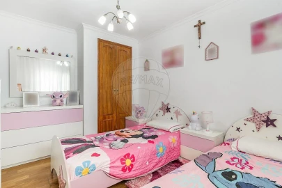 Moradia T2 para Venda em Ronfe