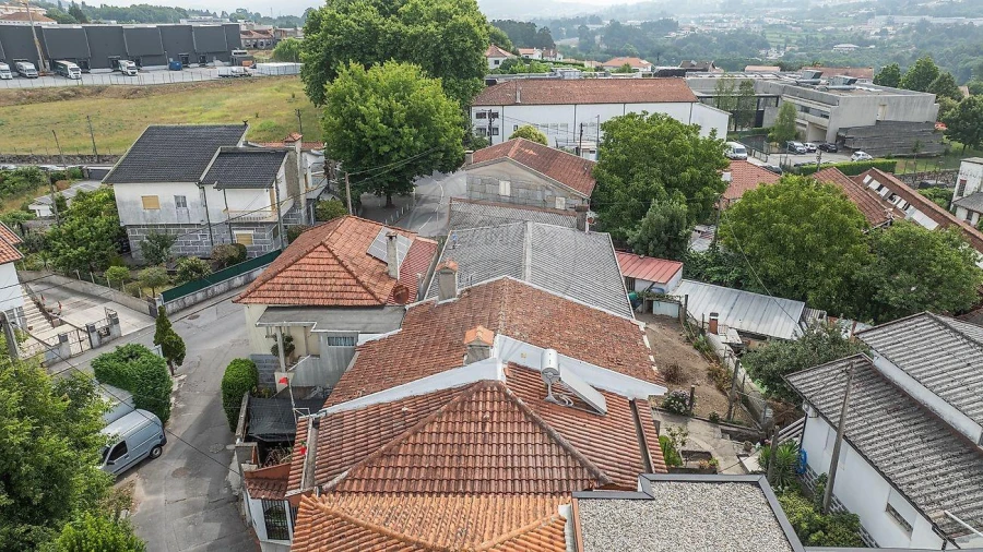 Moradia T2 para Venda em Ronfe Foto 11
