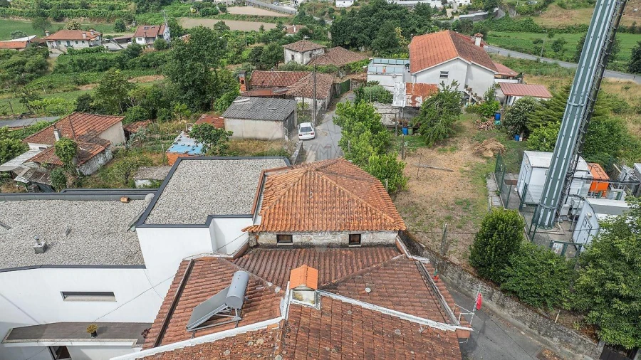 Moradia T2 para Venda em Ronfe Foto 12