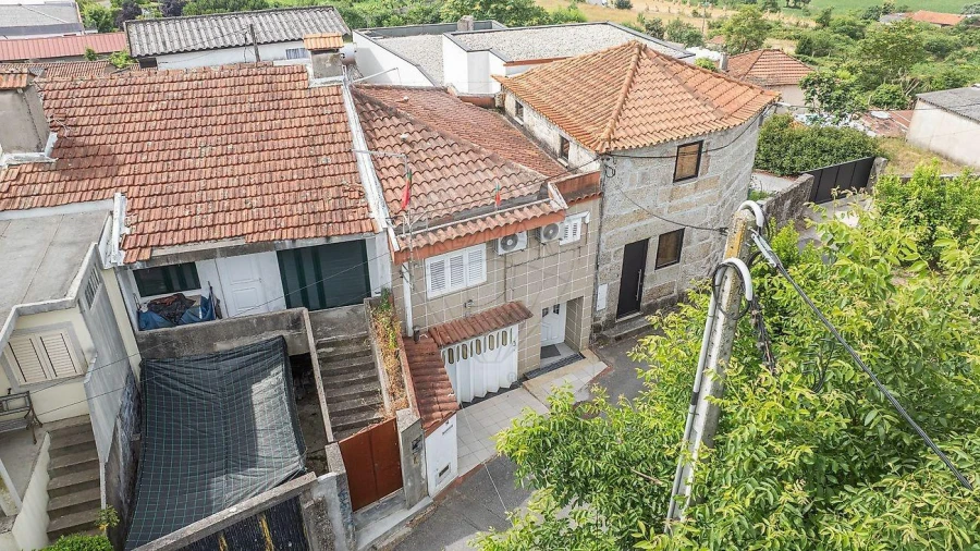 Moradia T2 para Venda em Ronfe Foto 8