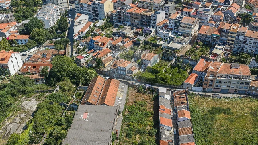 Prédio para Venda em Cedofeita, Santo Ildefonso, Sé, Miragaia, São Nicolau e Vitória Foto 21