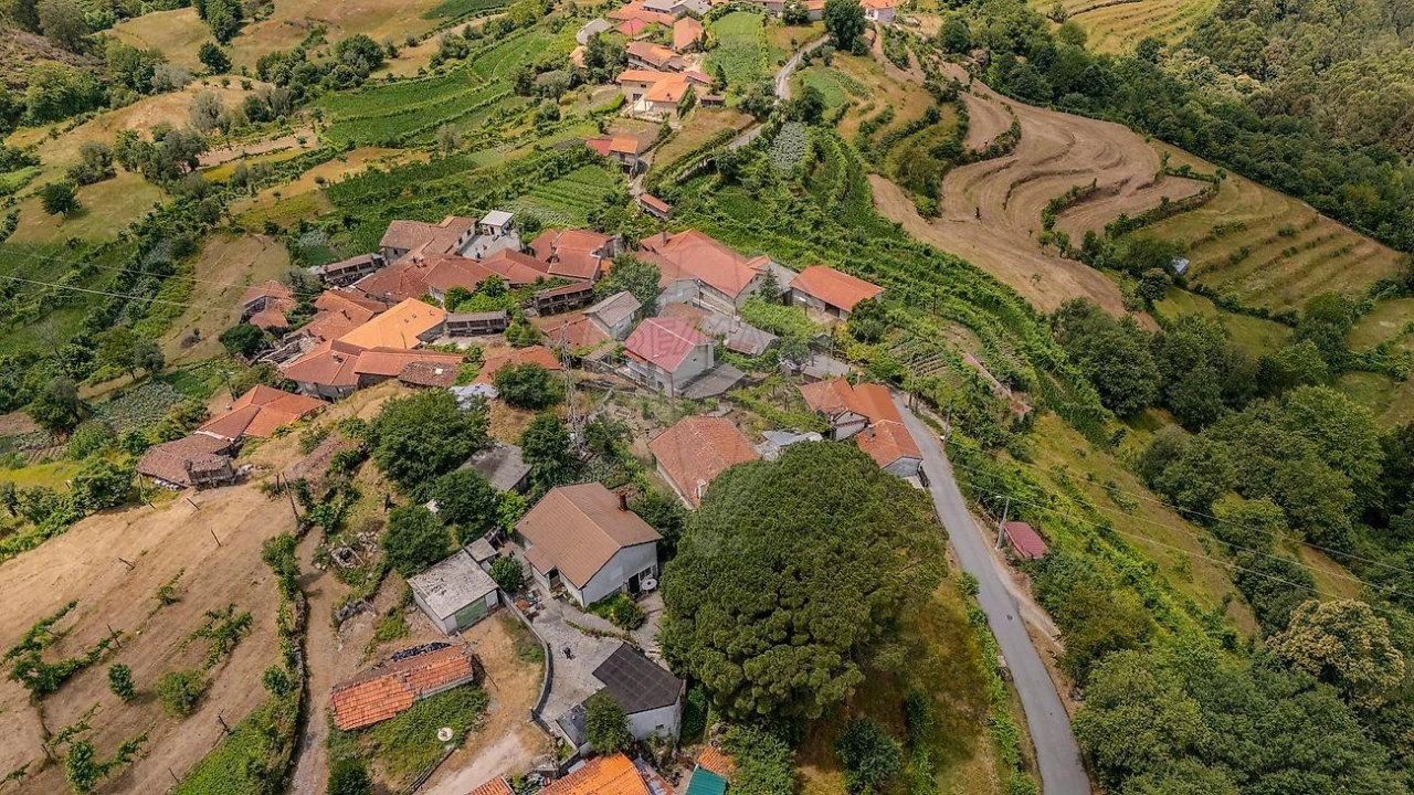 Moradia T3 para Venda em Chamoim e Vilar Foto 10