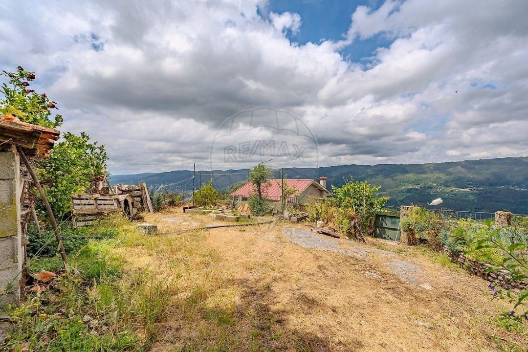Moradia T3 para Venda em Chamoim e Vilar Foto 26