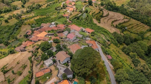 Moradia T3 para Venda em Chamoim e Vilar