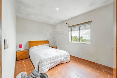 Moradia T3 para Venda em Chamoim e Vilar