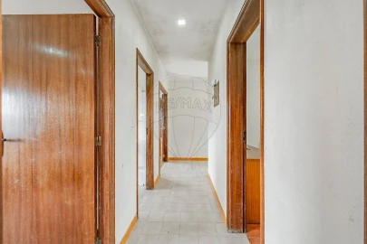 Moradia T3 para Venda em Chamoim e Vilar