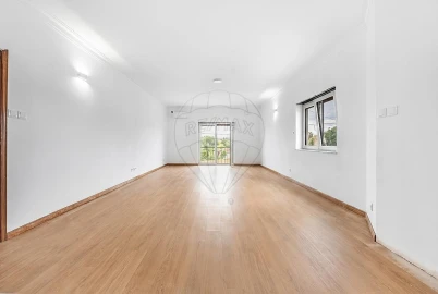 Apartamento T3 para Venda em Braga (Maximinos, Sé e Cividade)