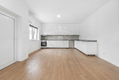 Apartamento T3 para Venda em Braga (Maximinos, Sé e Cividade)