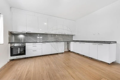 Apartamento T3 para Venda em Braga (Maximinos, Sé e Cividade)