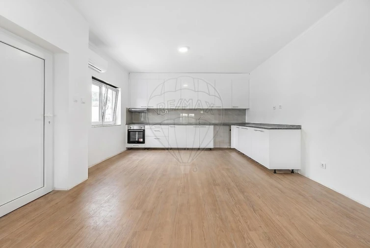 Apartamento T3 para Venda em Braga (Maximinos, Sé e Cividade) Foto 3