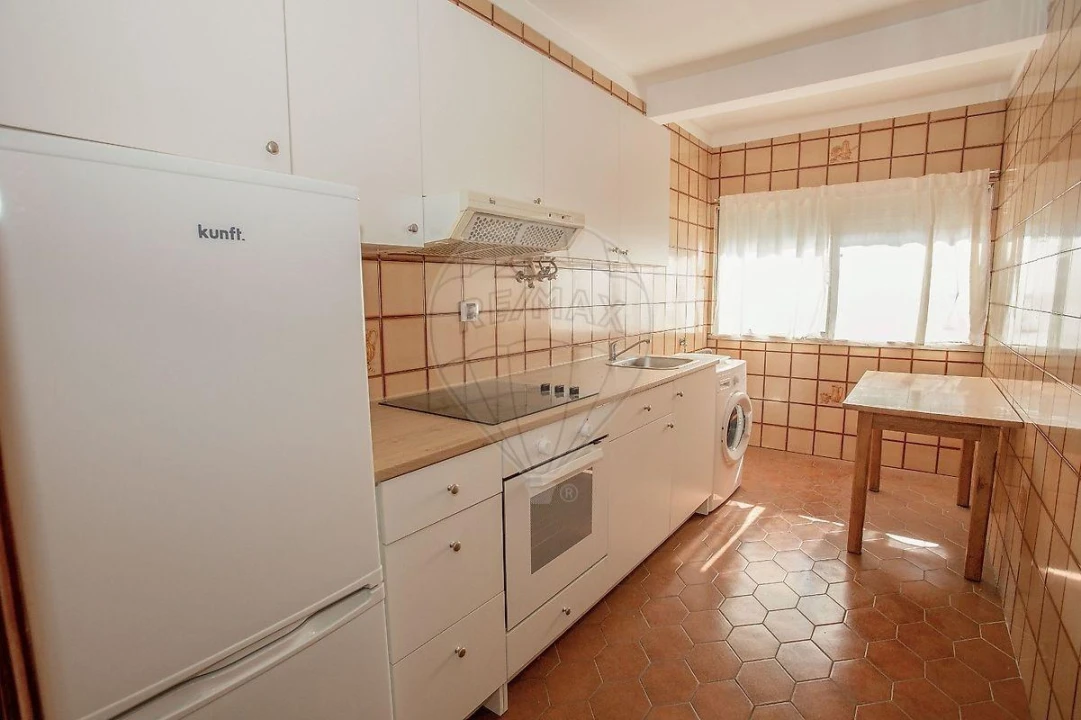 Apartamento T2 para Venda em Braga (Maximinos, Sé e Cividade) Foto 3