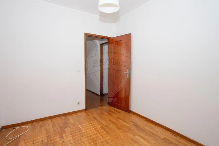 Apartamento T2 para Venda em Braga (Maximinos, Sé e Cividade) Foto 12