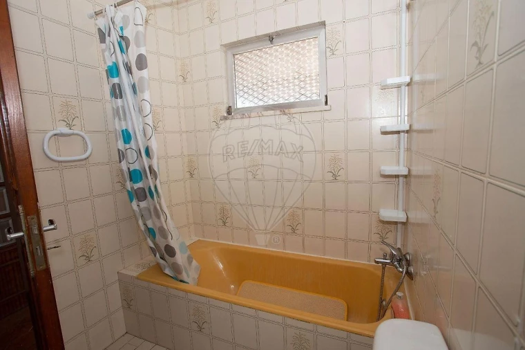 Apartamento T2 para Venda em Braga (Maximinos, Sé e Cividade) Foto 25