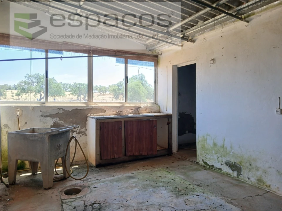 Moradia T2 para Venda em Montalvão Foto 7