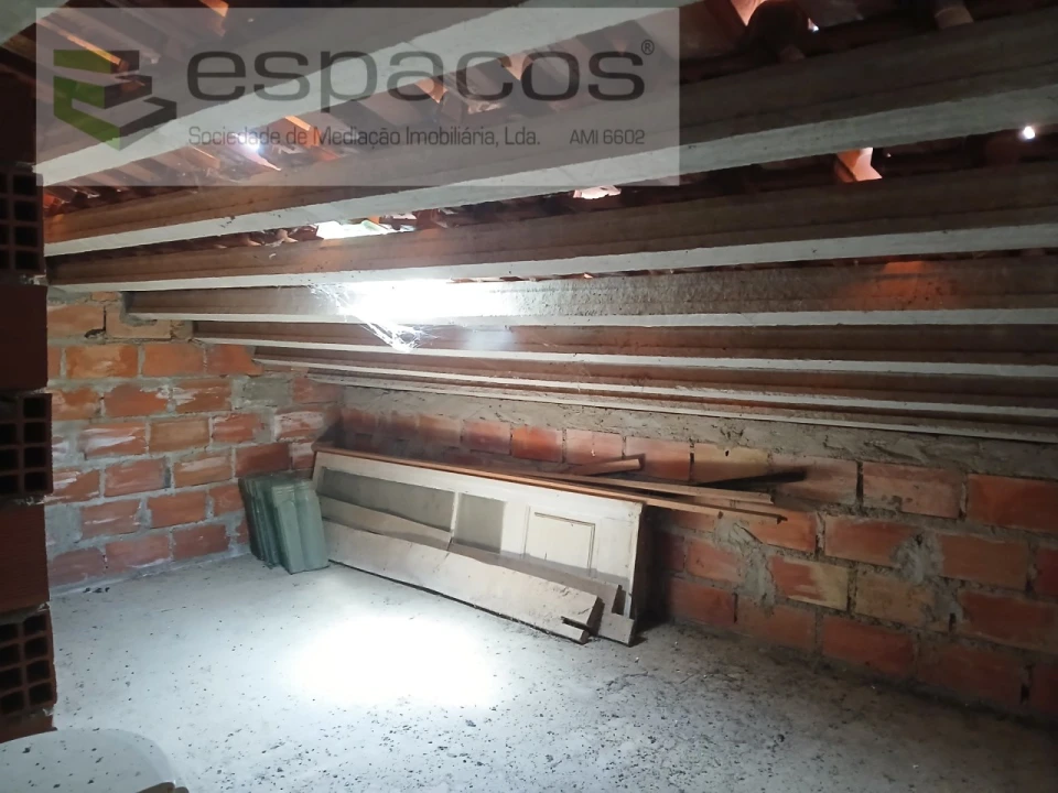 Moradia T2 para Venda em Montalvão Foto 22