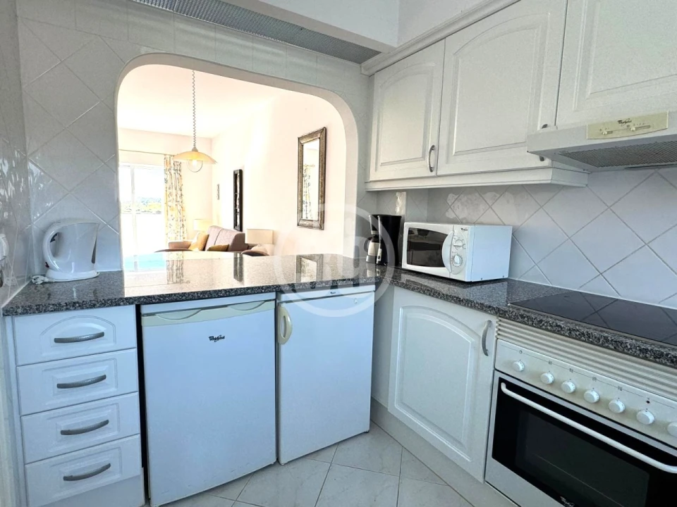 Apartamento T1 para Venda em Albufeira e Olhos de Água Foto 7