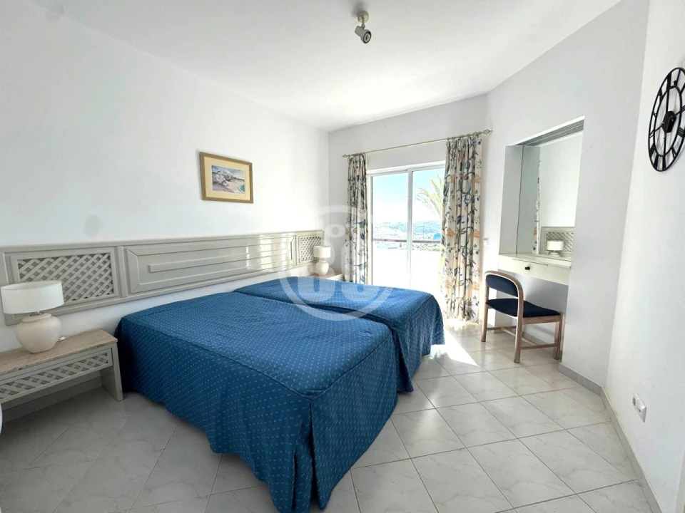 Apartamento T1 para Venda em Albufeira e Olhos de Água Foto 19