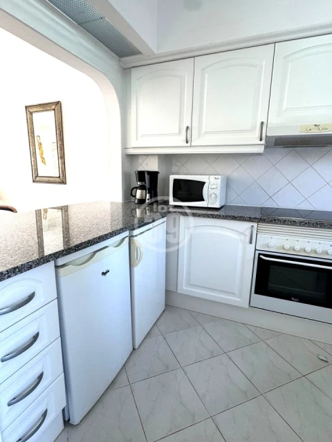 Apartamento T1 para Venda em Albufeira e Olhos de Água