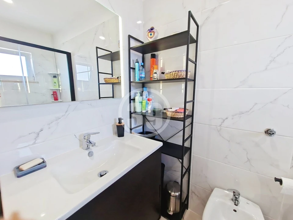 Apartamento T1 para Venda em Albufeira e Olhos de Água Foto 8