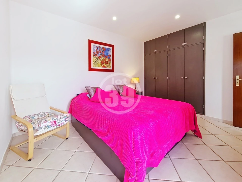 Apartamento T1 para Venda em Albufeira e Olhos de Água Foto 24
